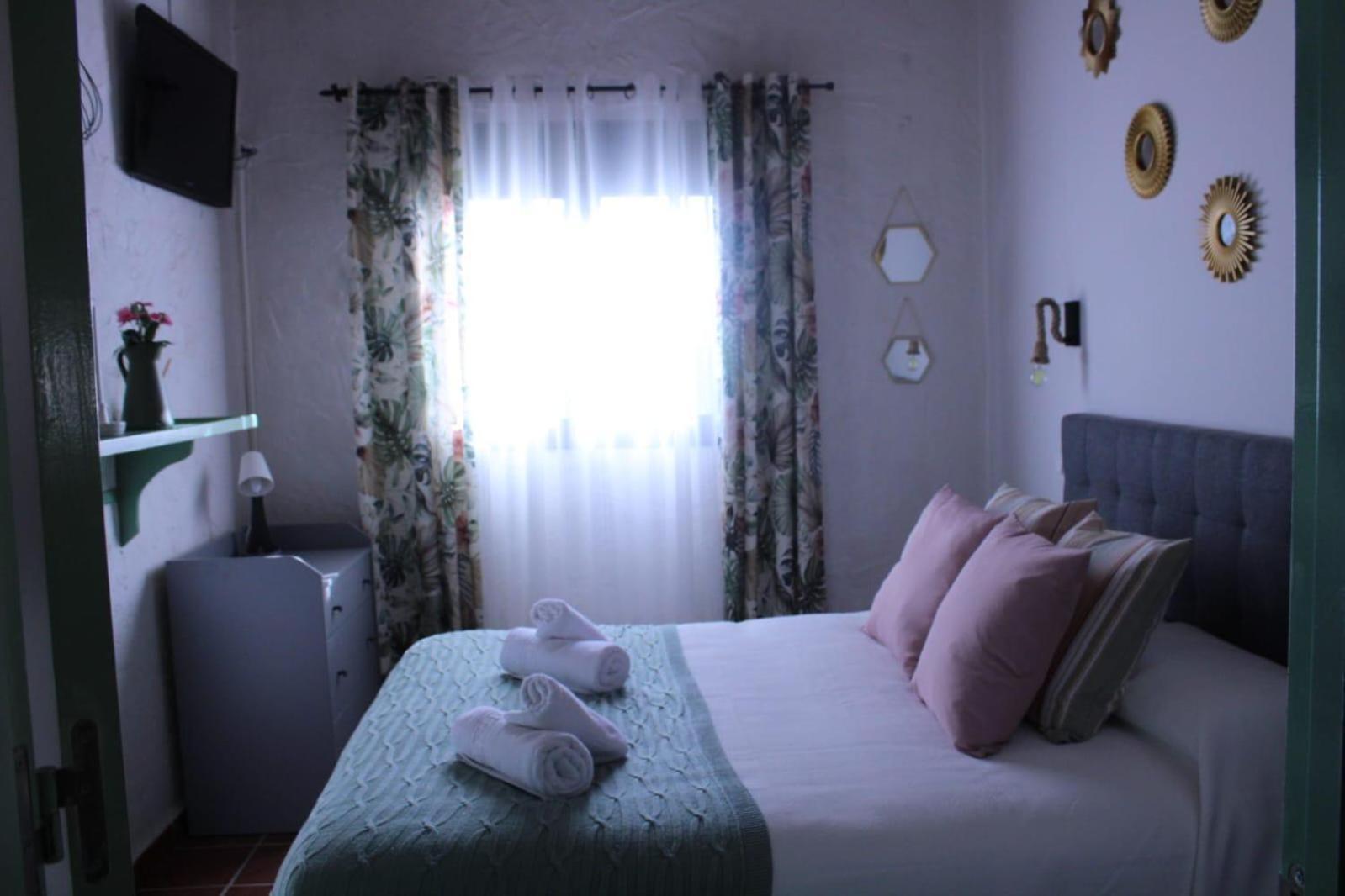 La Justa Casa Rural Candeleda Ngoại thất bức ảnh