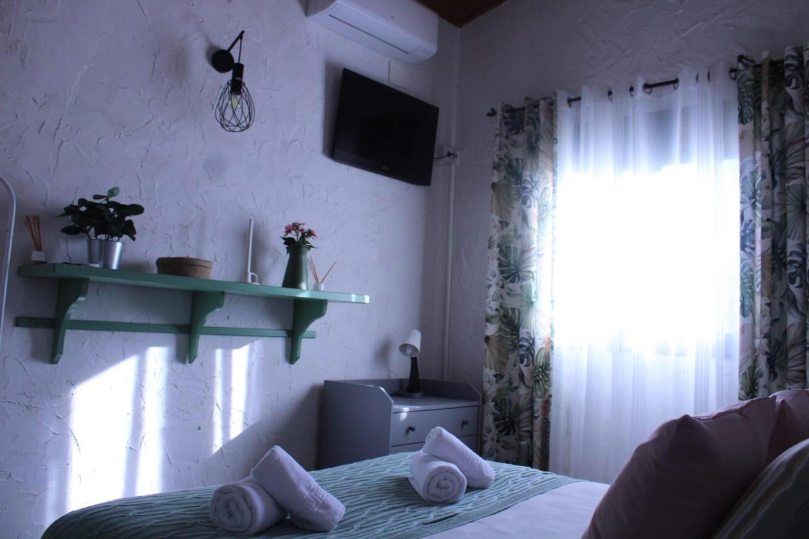 La Justa Casa Rural Candeleda Ngoại thất bức ảnh